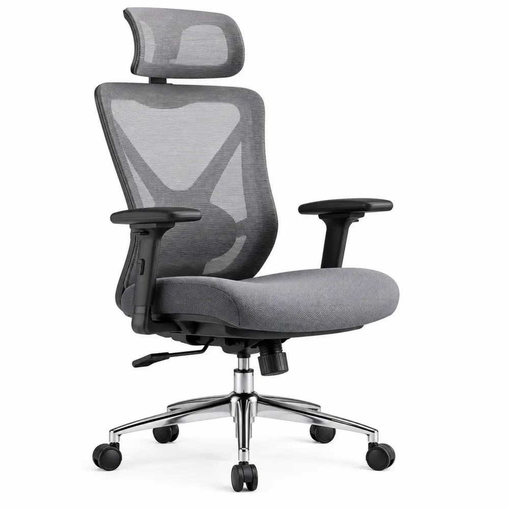 Chaise de bureau ergonomique à roulettes 65 cm x 68 cm x 118 cm à 128 cm maille polyester grise structure noire et base chromée avec appui-tête et accoudoirs réglables