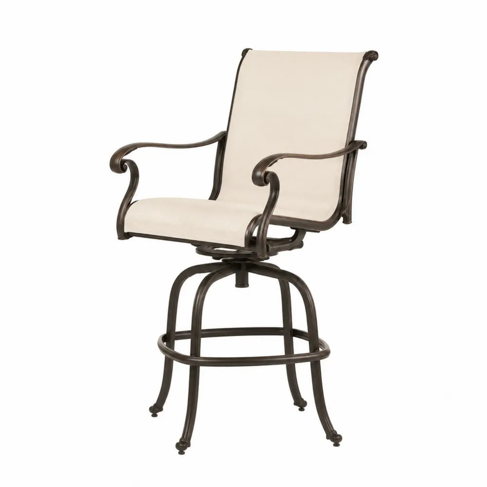 Chaise de bar pivotante avec accoudoirs en toile polyester enduite PVC beige structure aluminium bronze 62 cm x 65 cm x 118 cm